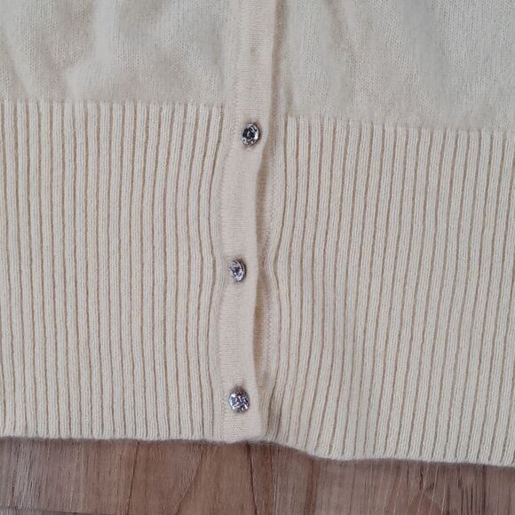 🔺️Apt 9 Yellow Cashmere & Rhinestone Button Long Sleeve Cardigan Sweater Medium - Picture 6 of 10